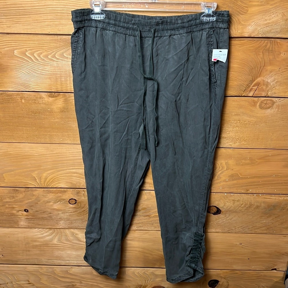 Caslon Women Mid Rise Grey Beluga Elastic Waist Cuffed Leg Jogger Pants L lounge